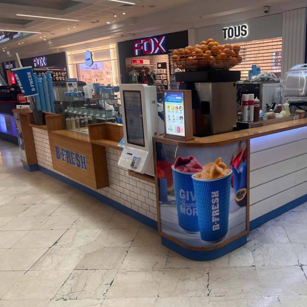 מול הים